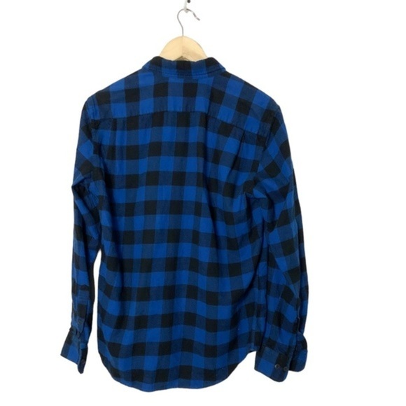 Uniqlo flannel Buffalo plaid button shirt Small black blue cotton soft - Picture 2 of 4